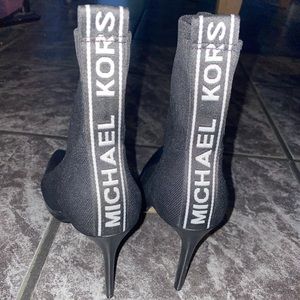 Michael Kors - Shiloh stretch heel boots